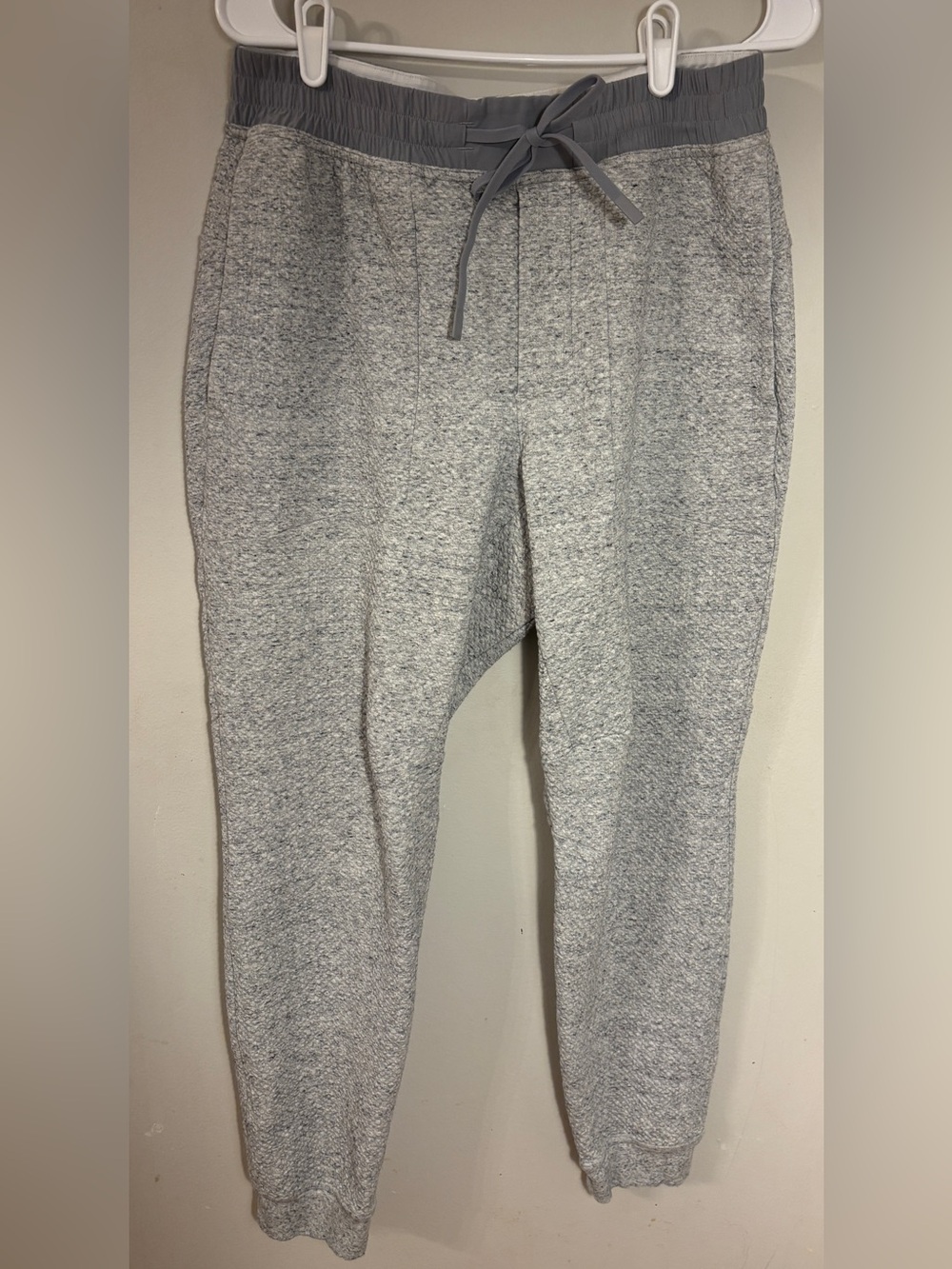 Lululemon At Ease Jogger Heathered Gray Black Men’s L Cotton Blend Sweatpants - Picture 2 of 16